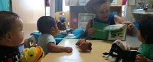 Nuevo estudio sobre la donación de libros para bebés