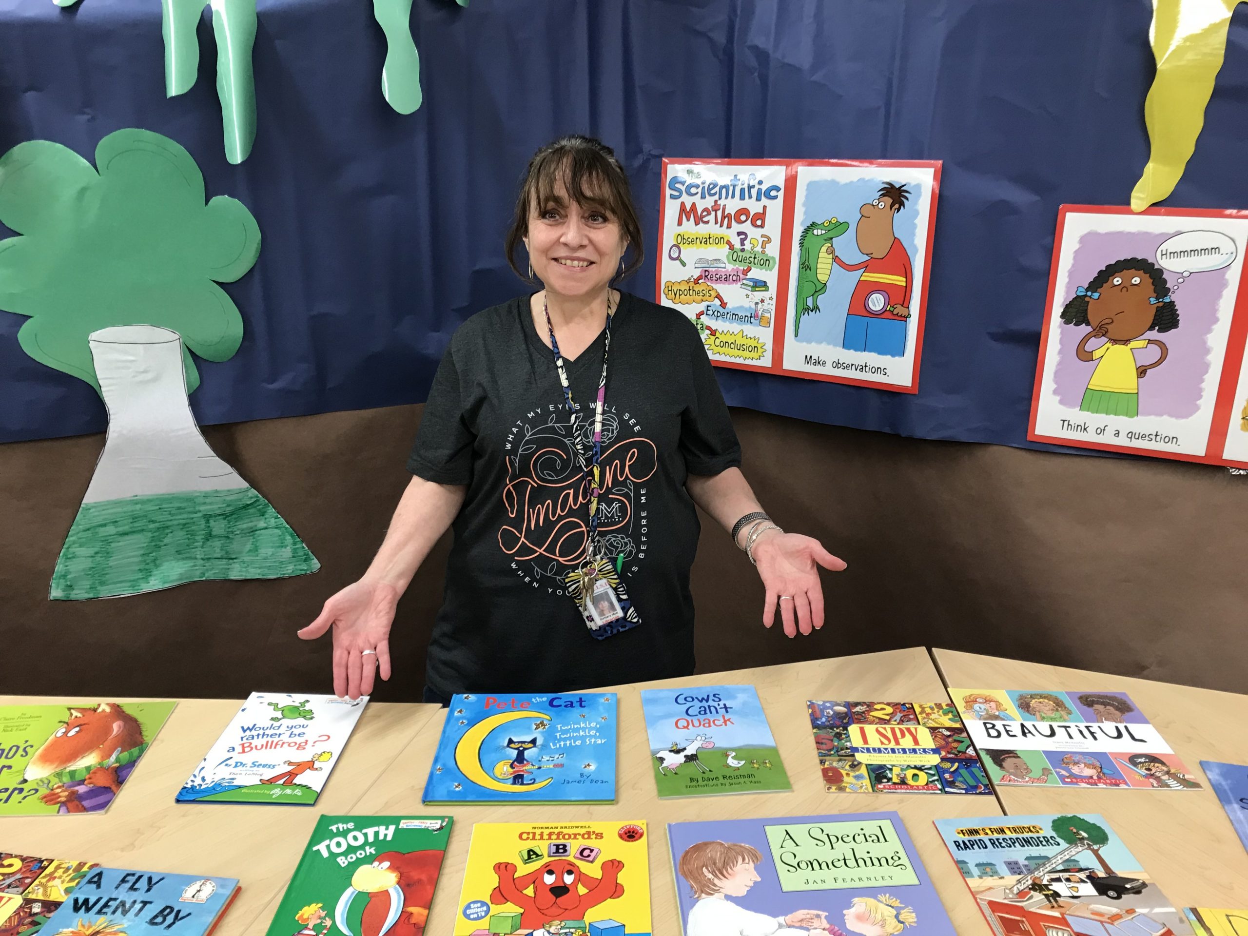 Barbara Mott, Librarian at Rodriguez Elementary